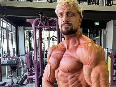 Jo Lindner: YouTube bodybuilding star Joesthetics dies of